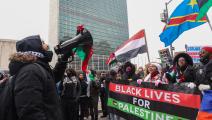 تظاهرة في مدينة نيويورك تأييدا للفلسطينيين ولدعوى جنوب أفريقيا في 15 /1 /2024 (سلجوق أكار/الأناضول)