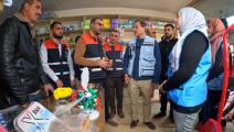 وفد من الأمم المتحدة في بلدة جندريس السورية المنكوبة بزلزال العام الماضي (رامي السيد/ Getty)