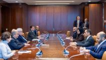 رئيس وزراء قطر يحذر من وقف تمويل "أونروا" خلال لقاء غوتيريس (إكس)