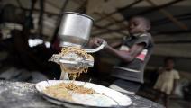 تحسين وجبات الأطفال ينقذ حياة الآلاف سنويا (توماس كوهلر/Getty)