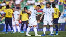 لاعبا الأرجنتين تشاجرا على ركلة جزاء وأغضبا المدرب