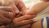 اللقاح ضد الحصبة (شين غالوب/Getty)