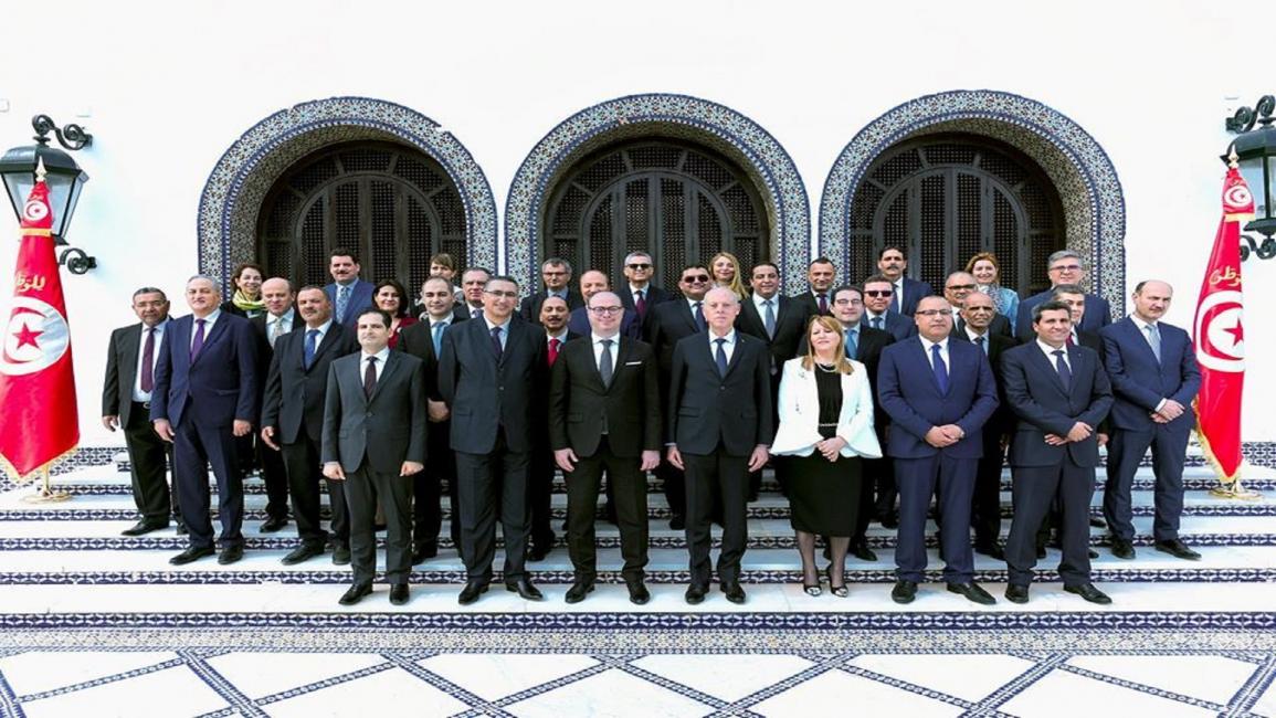الرئيس سعيد وإلياس الفخفاخ والحكومة التونسية