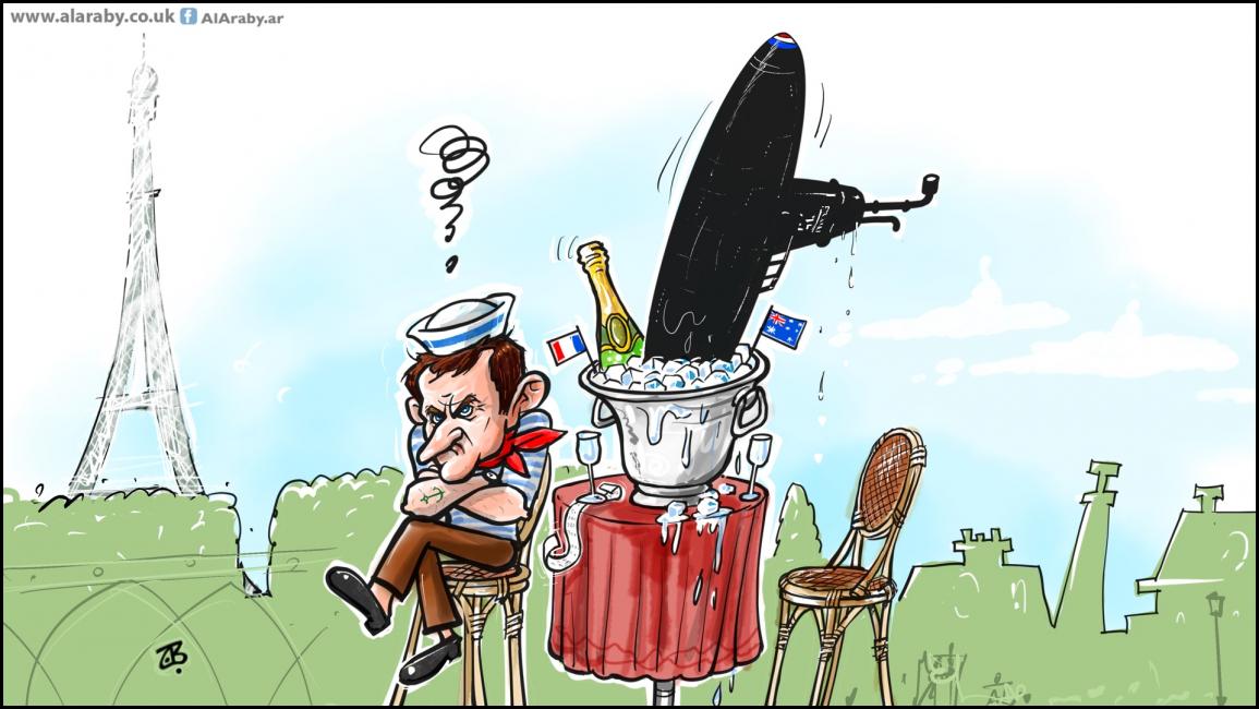 كاريكاتير غواصة ماكرون / حجاج