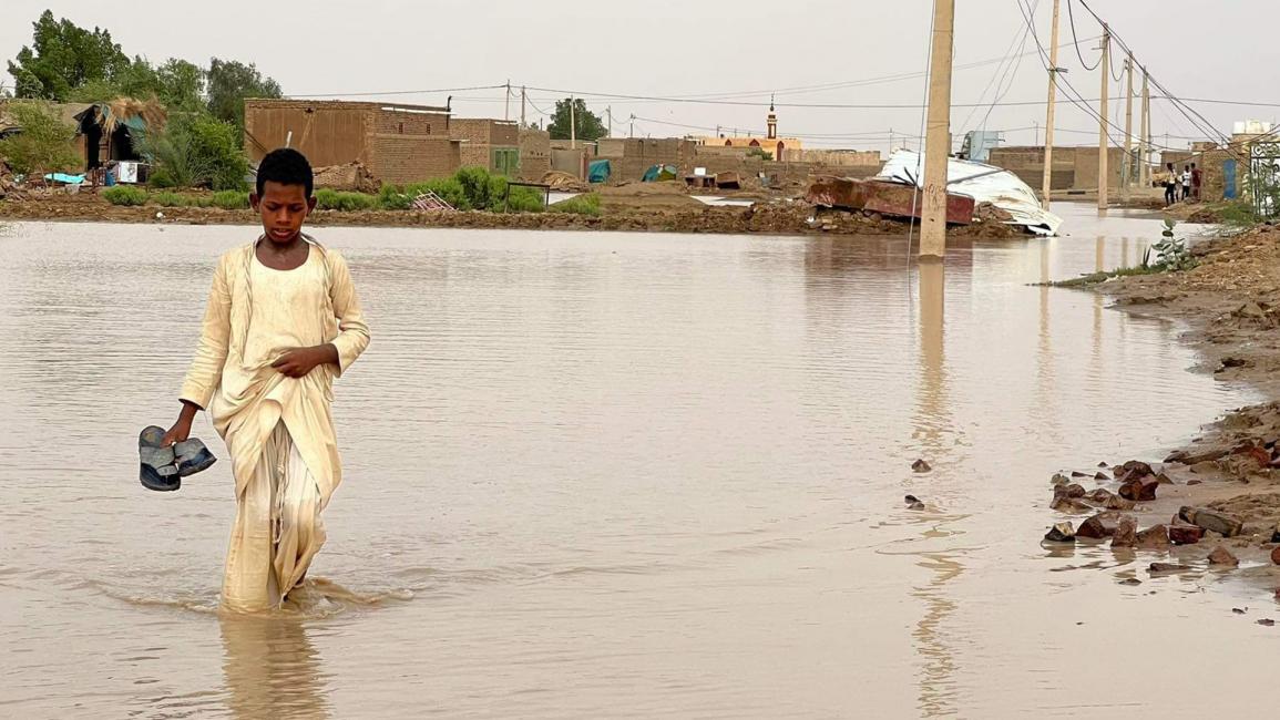 الفيضانات غمرت أيضاً 238 منشأة صحية (سامي ألوباب/Getty)
