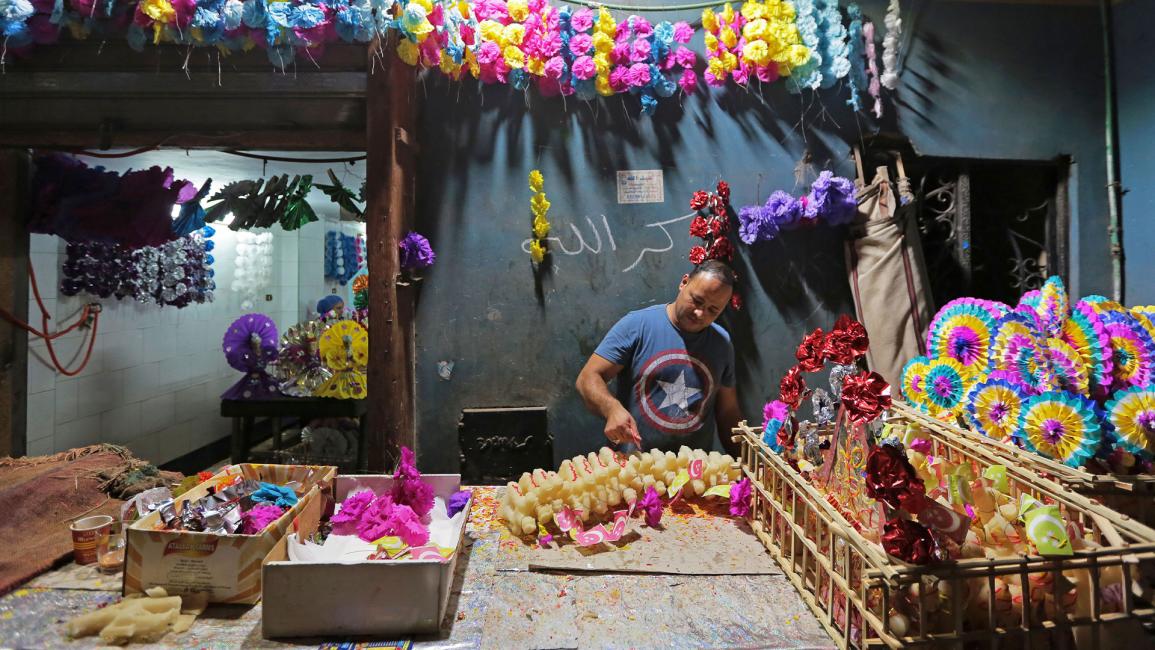 "عروسة المولد".. حلوى تقليدية في مصر