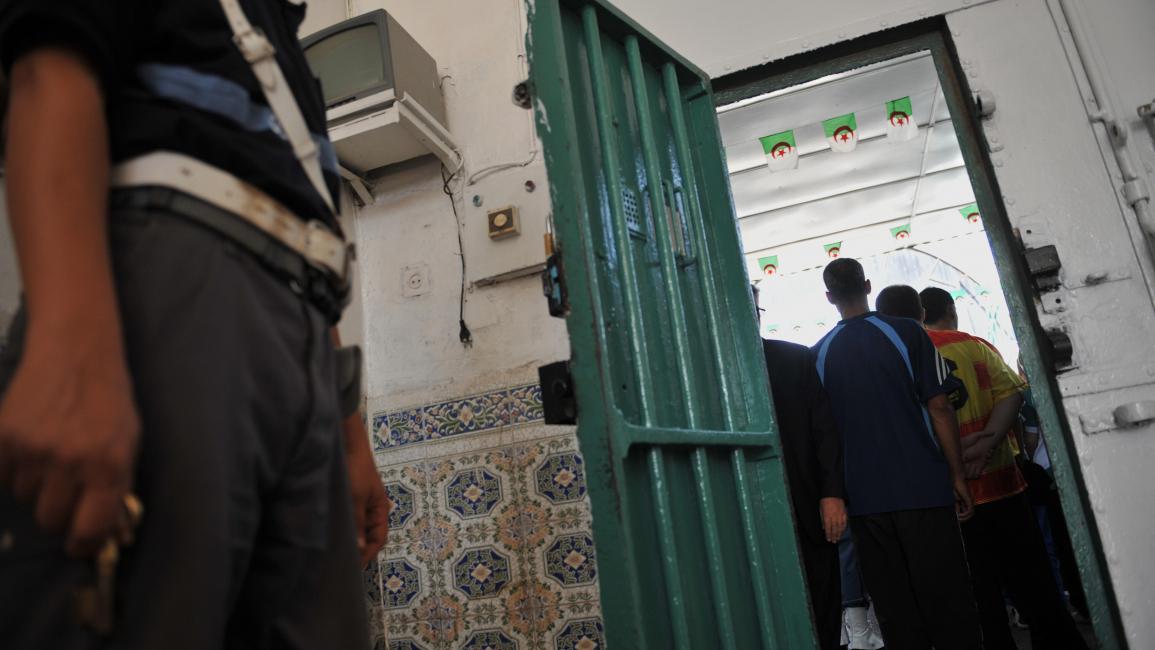 علاقة طردية بين استهلاك المخدرات والجريمة في الجزائر 