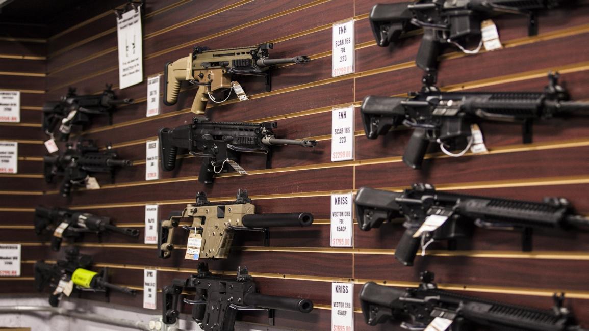 متجر أسلحة في ميرلاند في الولايات المتحدة(سامويل كوروم/الأناضول)