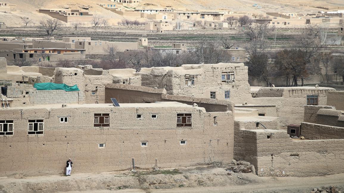 قرى أفغانستان النائية بلا خدمات (سكوت أولسن GETTY)