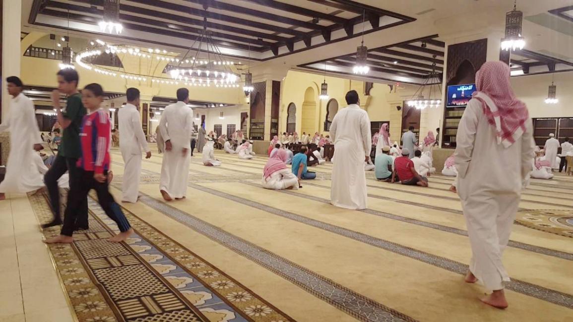 جدل إغلاق مساجد السعودية (العربي الجديد)