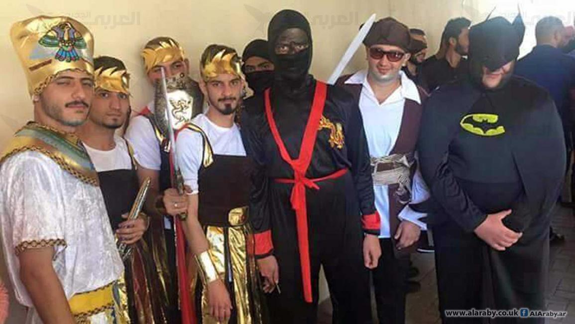 صدام حسين حاضراً. أزياء تنكرية في حفلات التخرج بالعراق