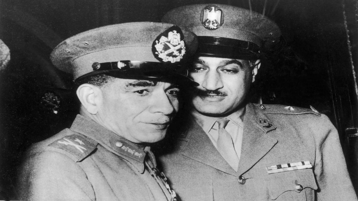 جمال عبد الناصر ومحمد نجيب (1954)
