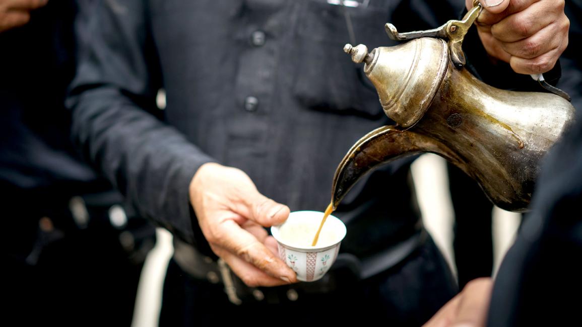 فنجان قهوة عربي
