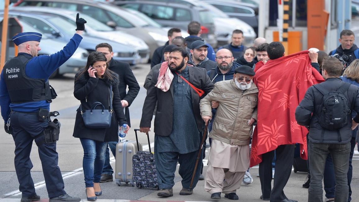 إخلاء المسافرين من مطار بروكسل بعد التفجير (GETTY)