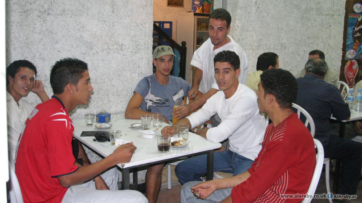 مقاهي الجزائر- العربي الجديد