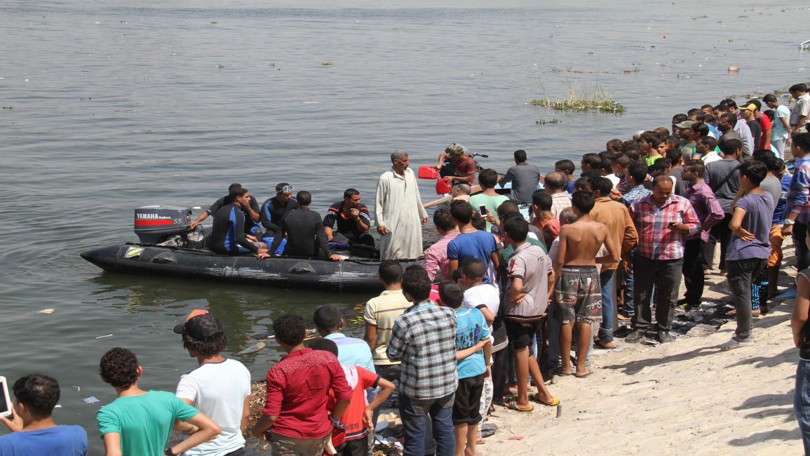 انتشال ضحايا المركب الغارق في النيل (العربي الجديد)