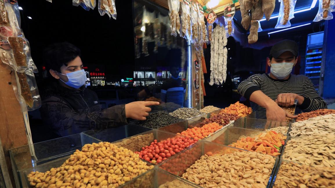 كورونا وسوق في بغداد - العراق - مجتمع