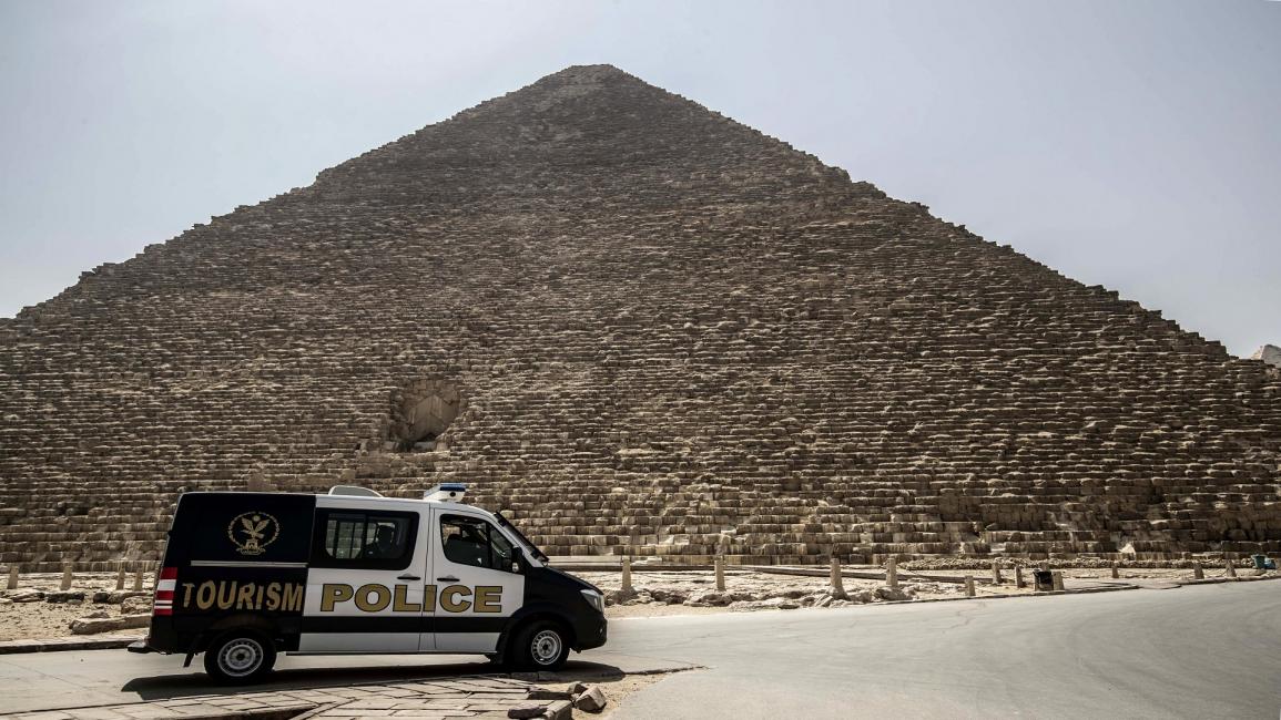 إصابات بكورونا بين ضباط شرطة مصريين (خالد دسوقي/فرانس برس)