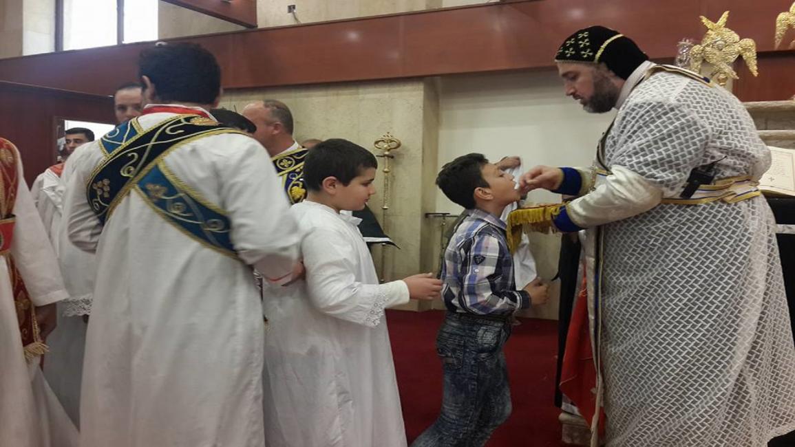 مسيحيون عراقيون يحتفلون بعيد الفصح (فيسبوك)