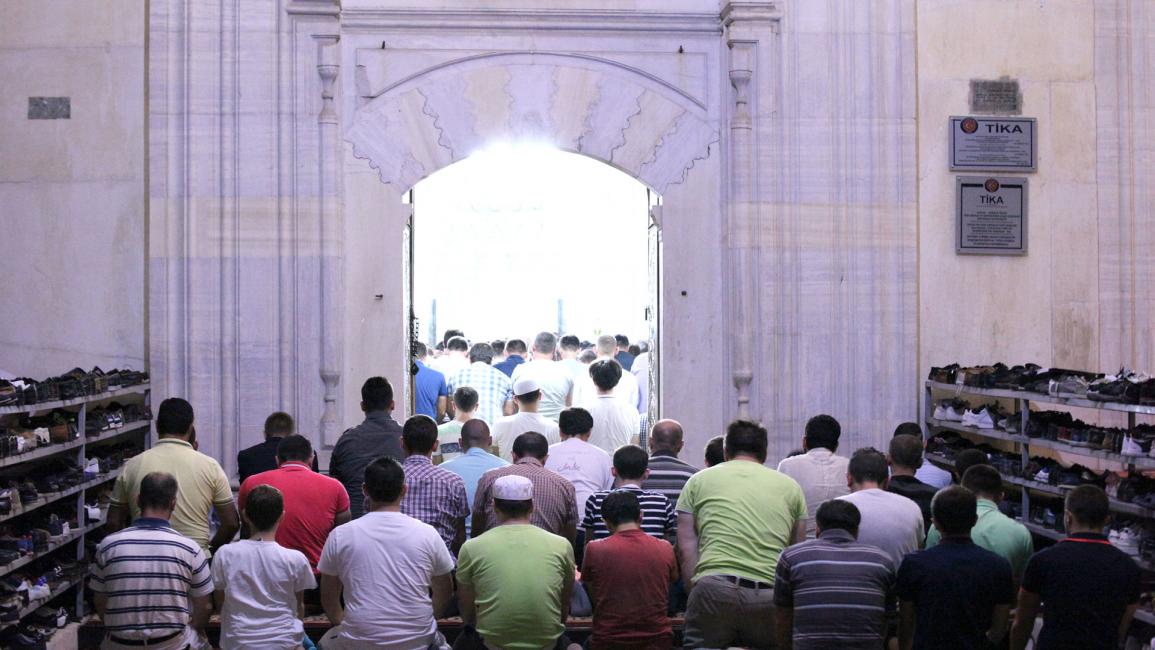 استعدادات العالم الإسلامي لصلاة التراويح
