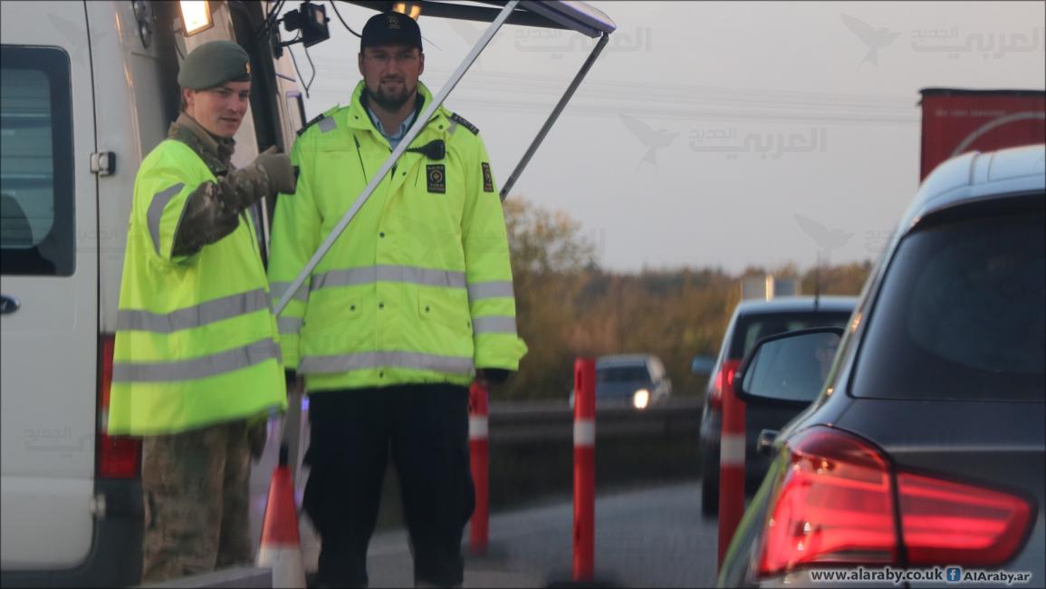 الشرطة عند الحدود الدنماركية الألمانية(العربي الجديد)