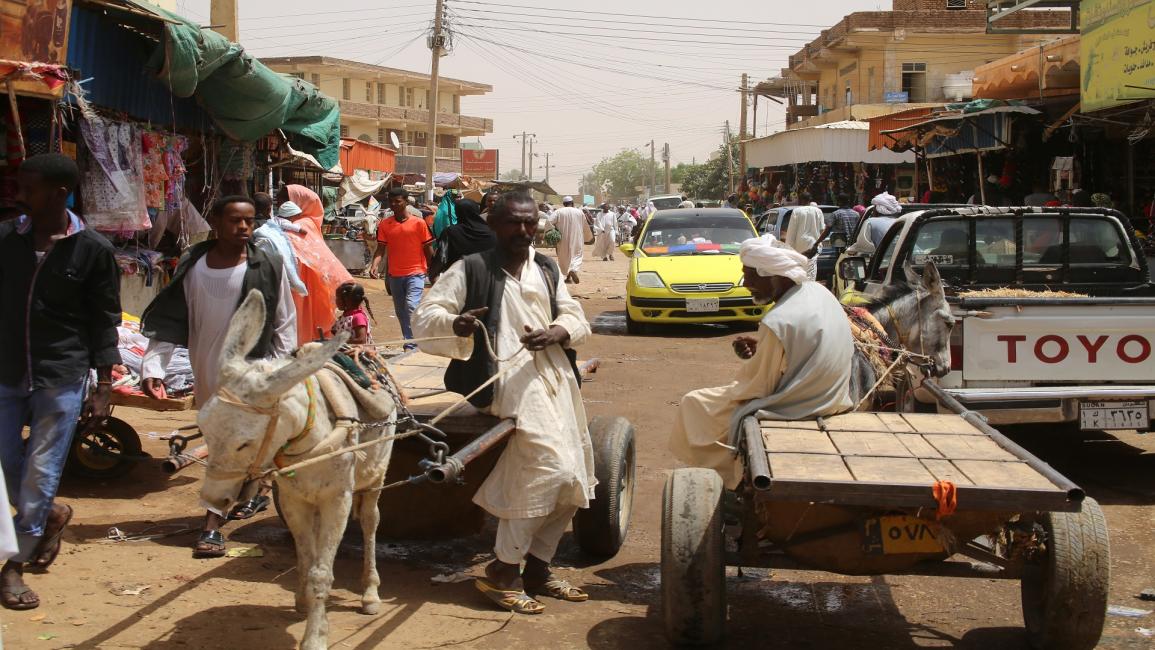 فقر وبطالة وعنوسة في السودان (فرانس برس)