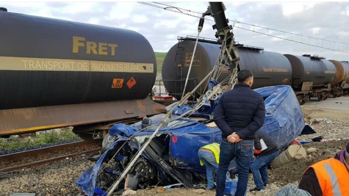 حادث تصادم بين قطار وسيارة في طنجة(فيسبوك)