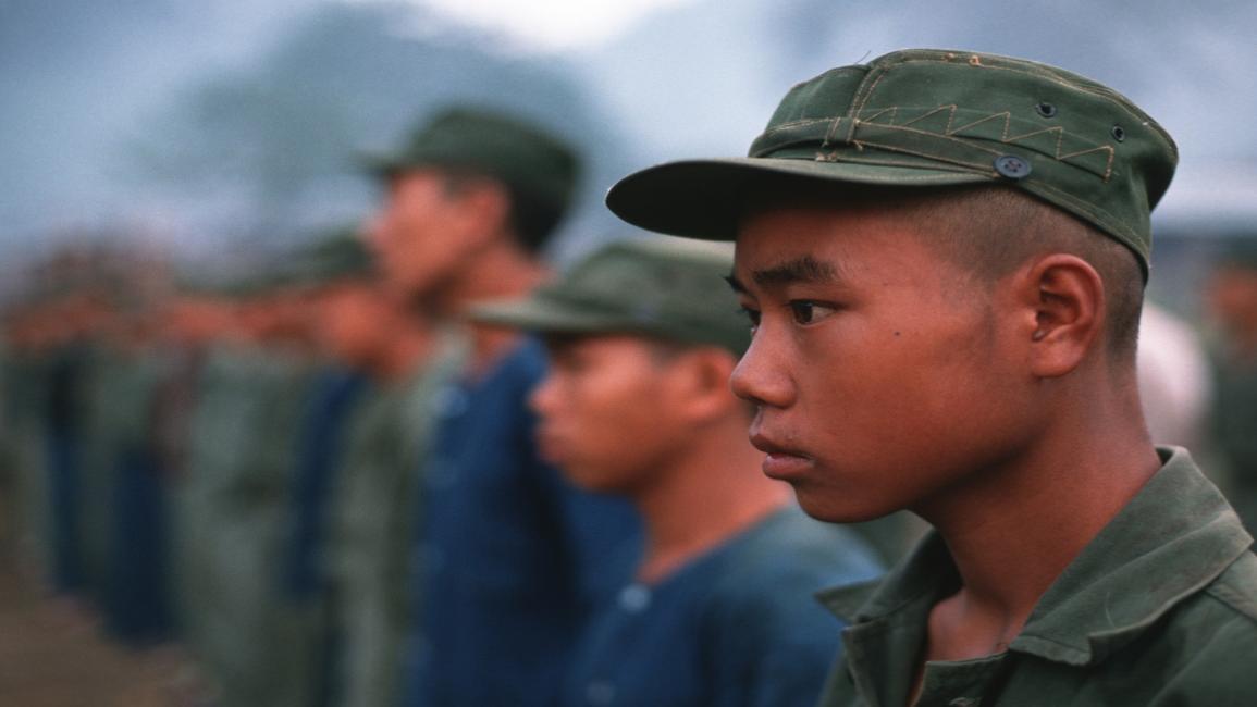 أطفال مجندون في جيش ميانمار/بورما(بيتر شارلزوورث/Getty)