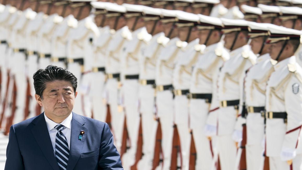 رئيس وزراء اليابان شينزو آبي-سياسة-getty