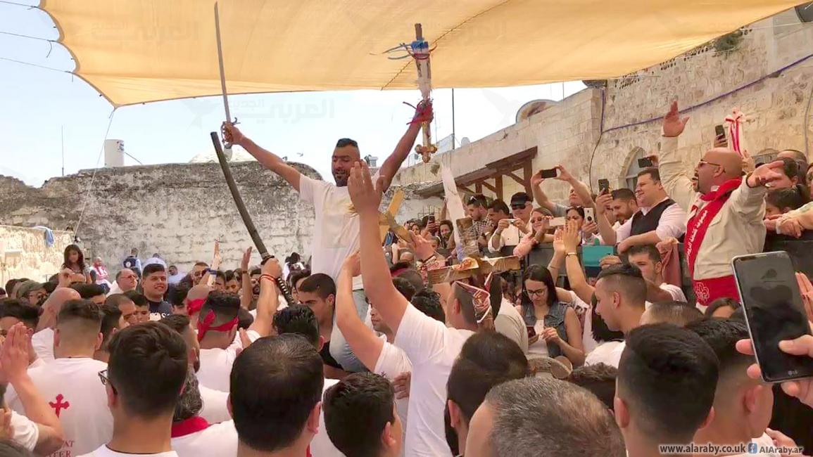 مسيحيو فلسطين يحتفلون بسبت النور(العربي الجديد)