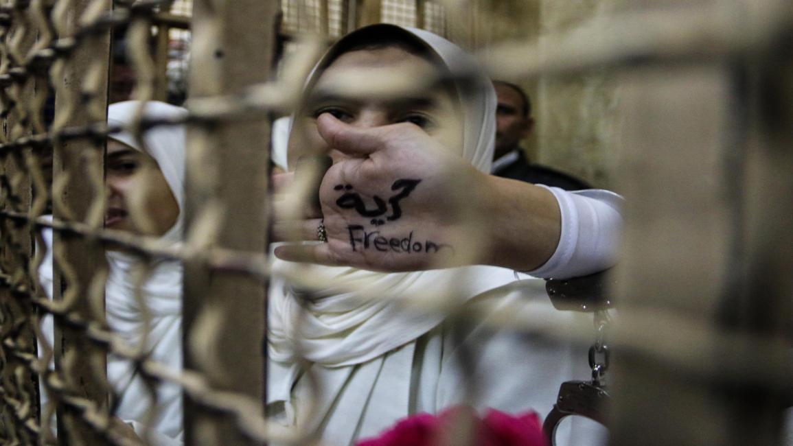 معتقلات في سجون مصر (الأناضول)