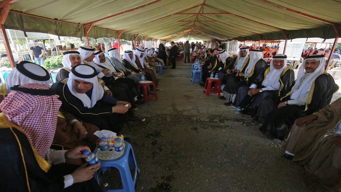 تحكيم العشائر بديلاً عن القوانين في العراق(أحمد الربيعي/فرانس برس)