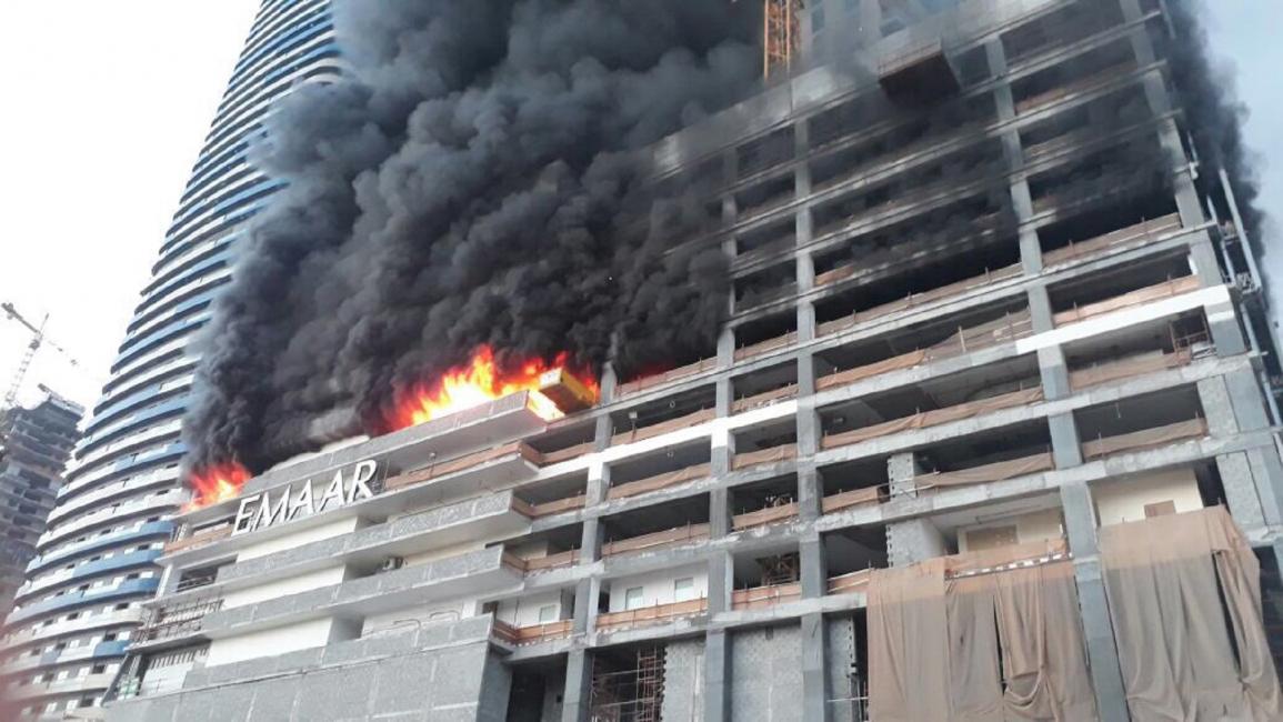 حريق في أبراج فاونتين فيو في دبي (تويتر)