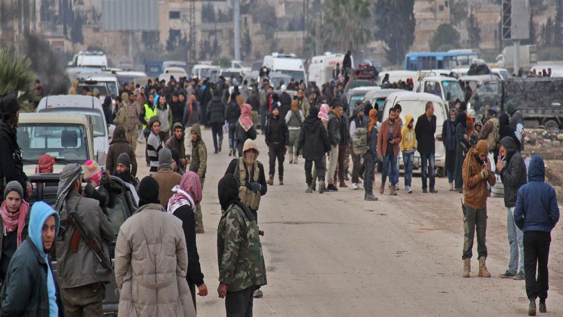 لا حافلات كافية لإجلاء سكان حلب (عمر قدور/فرانس برس)