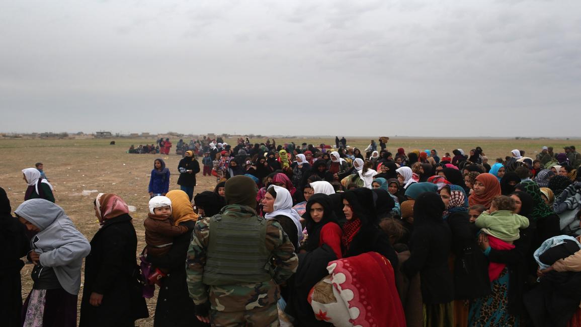 عشرات العائلات نزحت من مناطق الصراع باتجاه كردستان (GETTY)