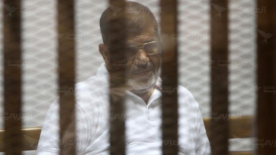 محاكمة "مرسى" و130 قياديا إخوانيا