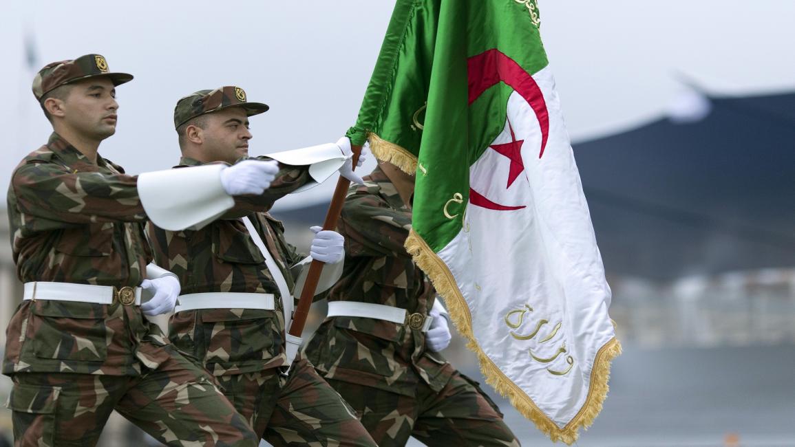 الجزائر/سياسة/قانون التحفظ-الجيش الجزائري/28-06-2016