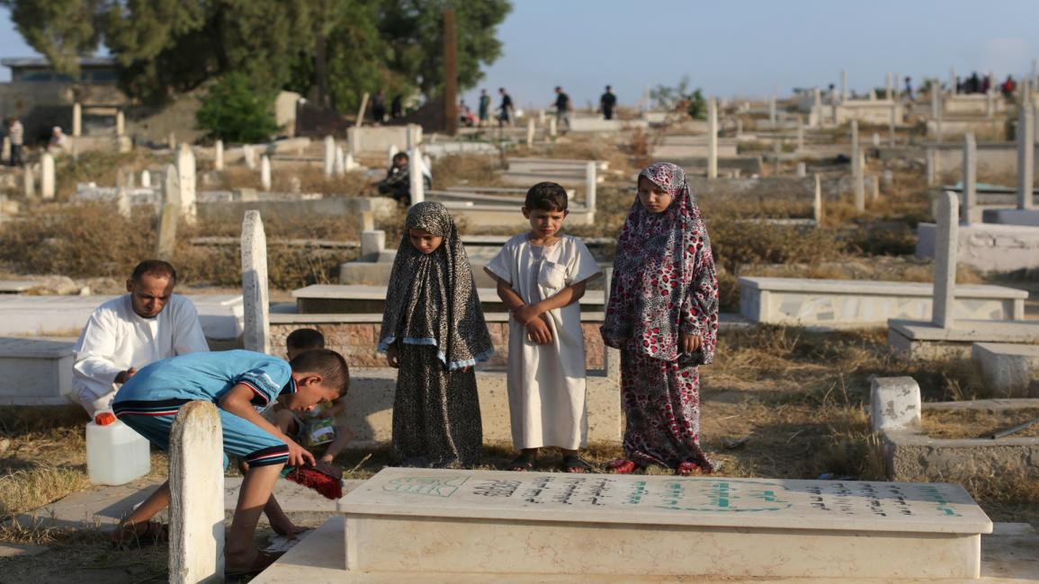 فلسطين- مجتمع- زيارة المقابر- 12-9-2016