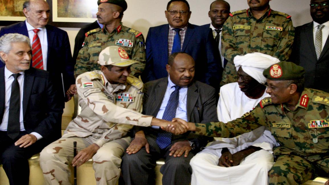 سياسة/اتفاق السودان/(إبراهيم حامد/فرانس برس)