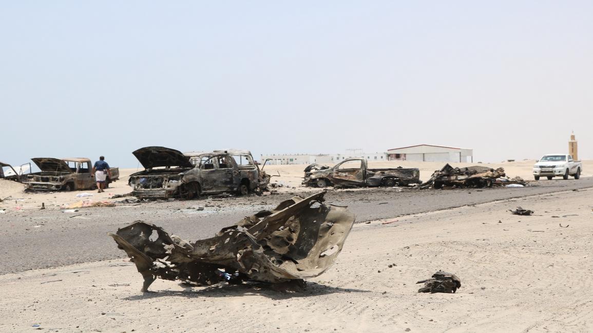 قبائل أبين تطالب بالتحقيق في قصف الإمارات للجيش اليمني