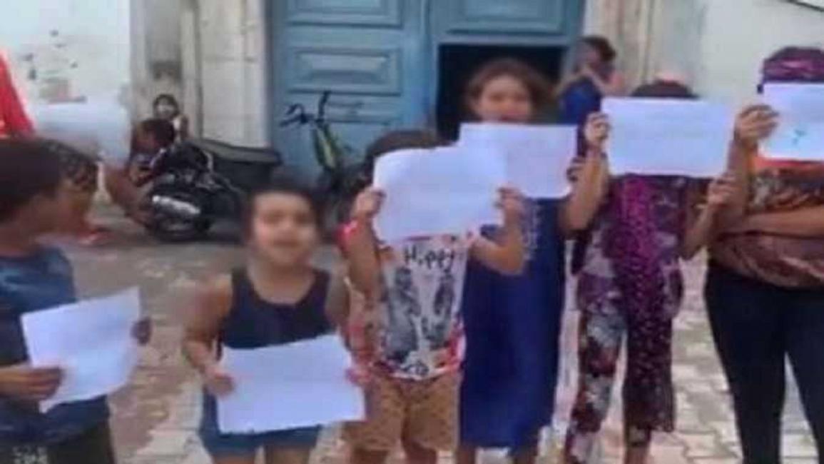 استخدام الأطفال في الدعاية الانتخابية مخالف للقانون التونسي (فيسبوك)