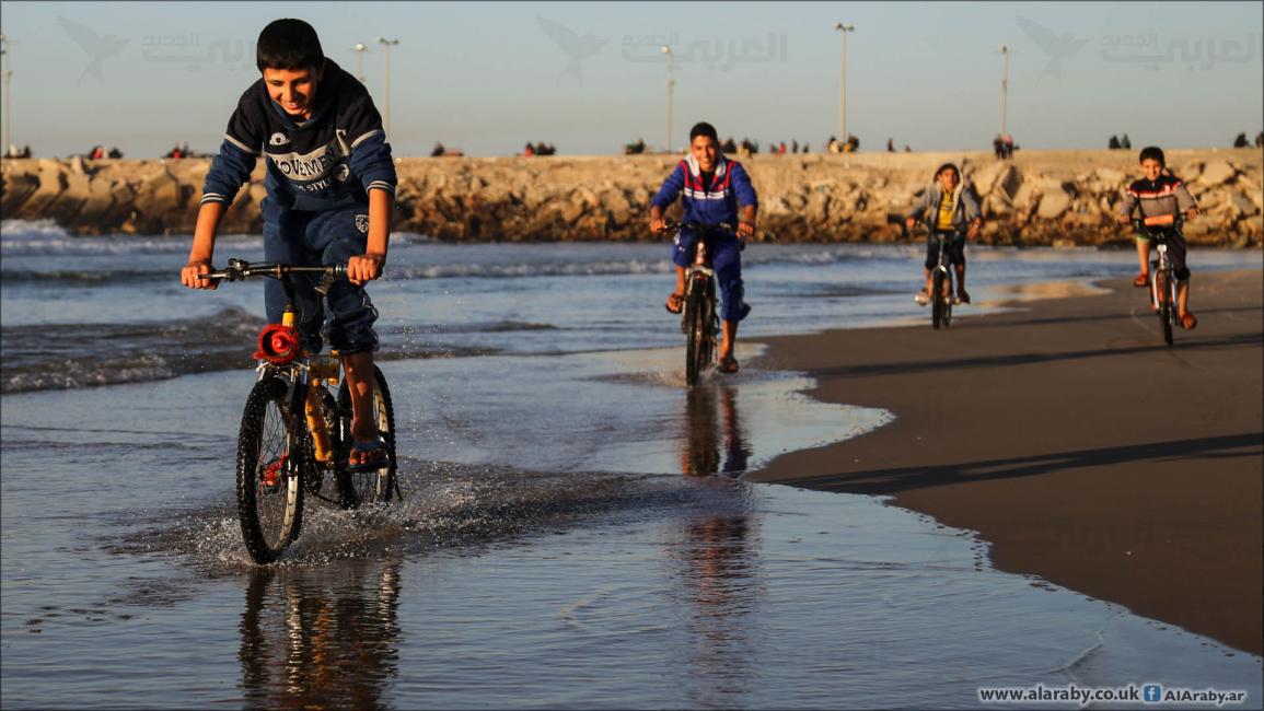شاطئ غزة8