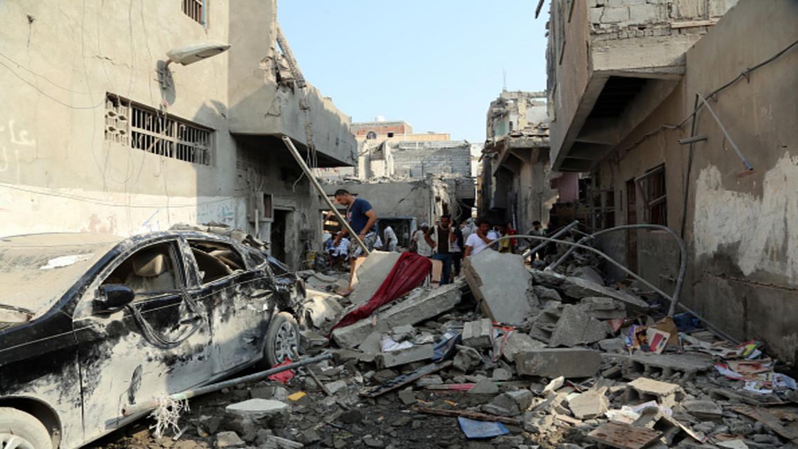 اليمن/سياسة/قصف تعز/(فرانس برس)