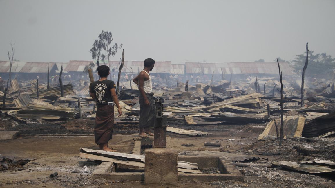 بورما- مجتمع- تدمير منازل مسلمين (STR- فرانس برس)