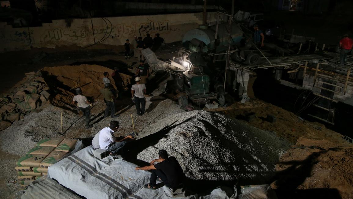 عمال بناء في غزة - مجتمع - 3/7/2016