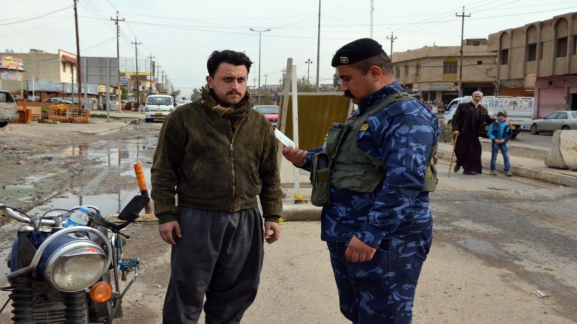 الشرطة العراقية تطارد عصابات الابتزاز (أحمد هوافق/فرانس برس)