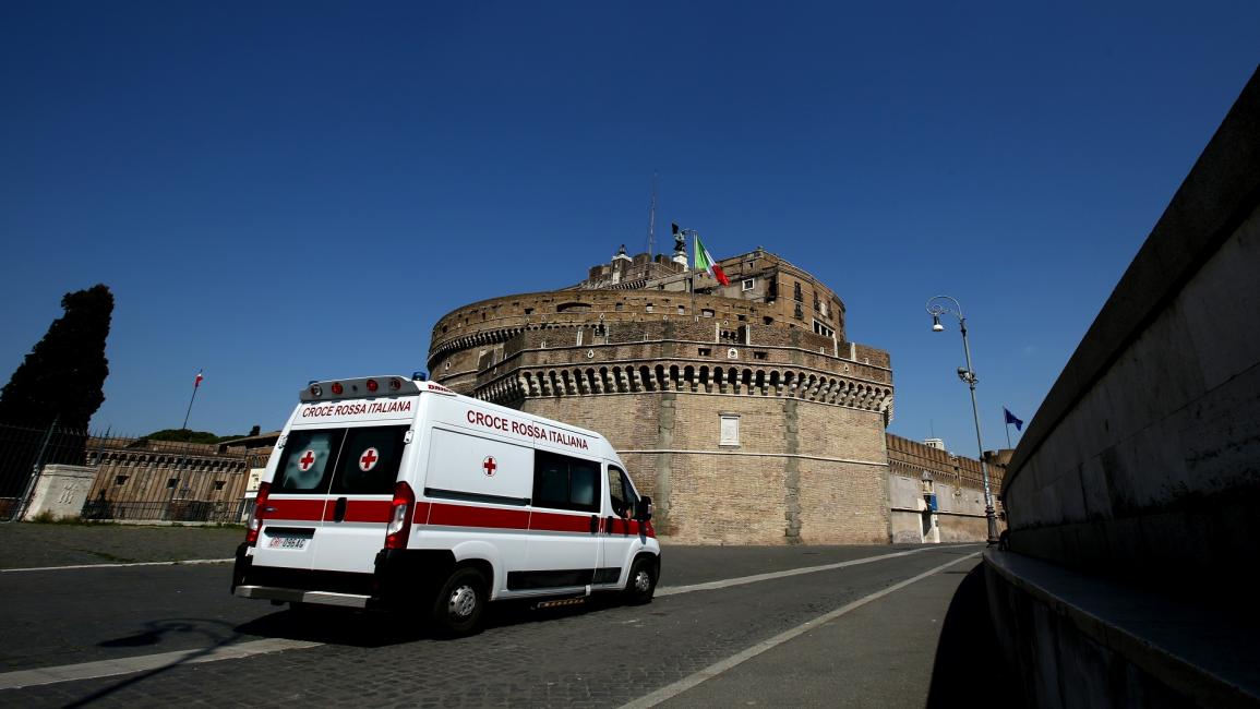 انهار القطاع الصحي الإيطالي تحت ضغط كورونا (ماتيو سيامبيللي/Getty)