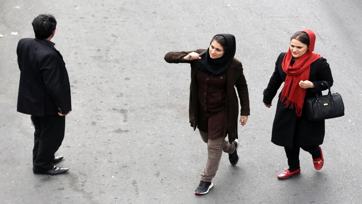 في أحد شوارع إيران 