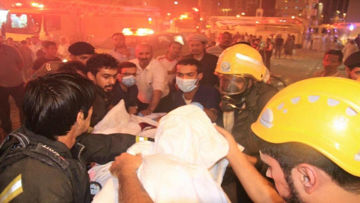 السعودية - مجتمع - حريق فندق بمكة - 09-15