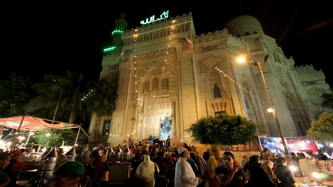 ميدان المساجد في الإسكندرية - مصر - مجتمع -4/7/2016